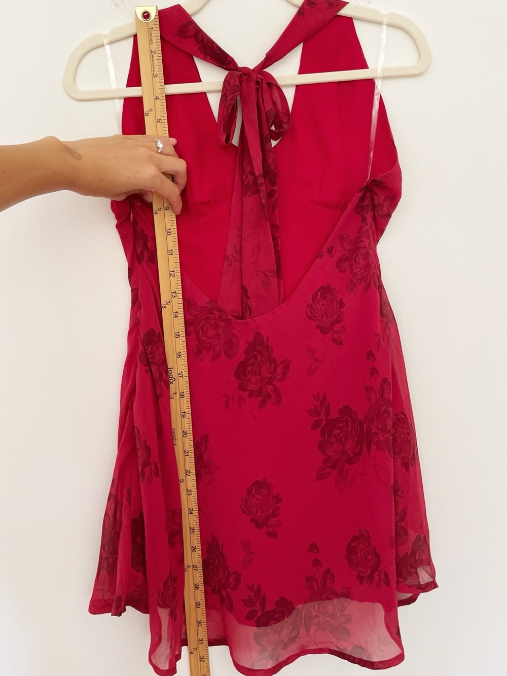 New Peppermayo Magnolia Mini Dress
Halter Cherry Rose Tie Open Back Date Party 8 - Picture 8 of 11